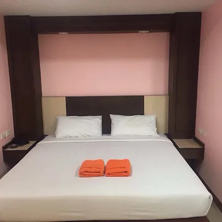 Oyo 523 Aa Pattaya Ville Hotel 2*