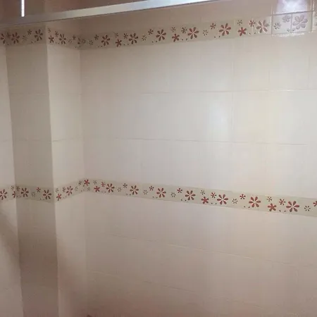 Hotel Oyo 523 Aa Pattaya Ville 2*