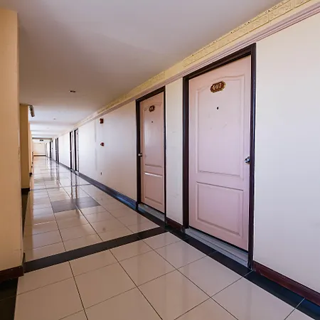 Oyo 523 Aa Pattaya Ville Hotel Pattaya
