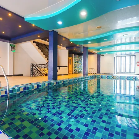 Hotel Land Royal
