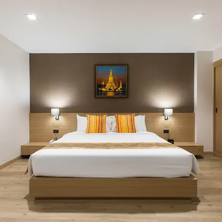 Adelphi โรงแรม