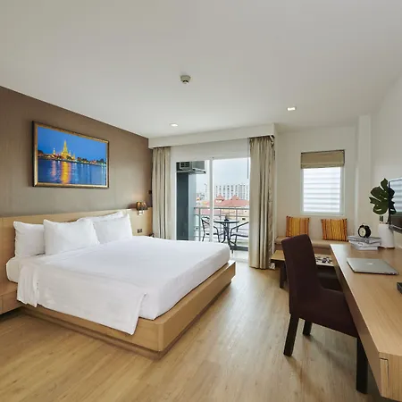 โรงแรม Adelphi