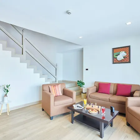 โรงแรม Adelphi