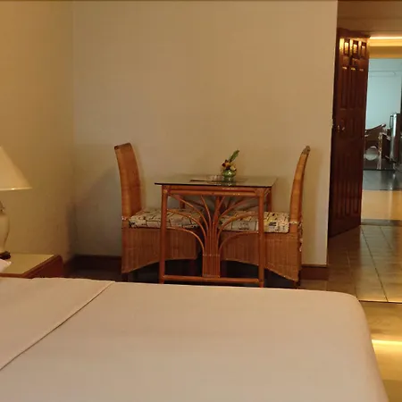 Markland View Hotel