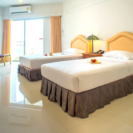 Markland View 3*