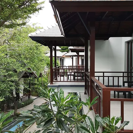 รีสอร์ท เดอะ ซายน์ พรีเมียม 5*