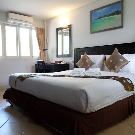 Nautical Hotel 3*