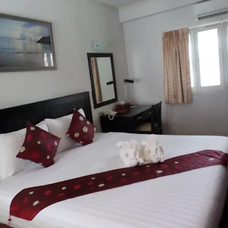 Hotel Nautical