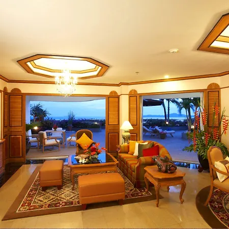 โรงแรม Royal Cliff Grand