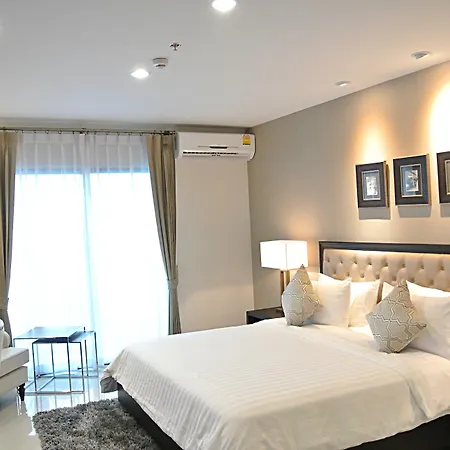 Hotel Sn - Sha 4*
