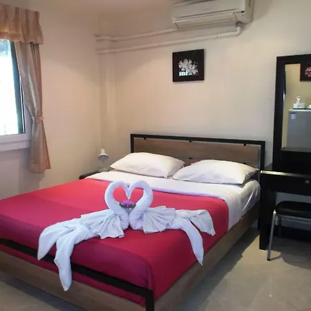 Chaiyapoon Guest house 2*
