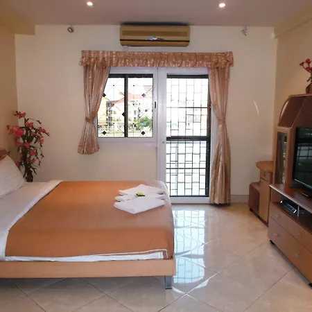 Guest house Chaiyapoon Pattaya