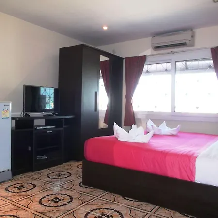 Guest house Chaiyapoon 2*