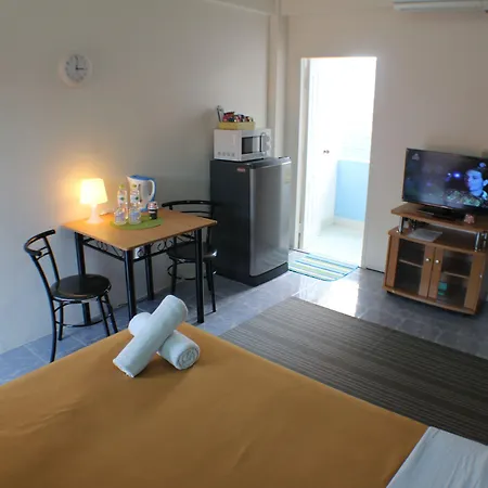 Hotel Oyo 838 Aromdee