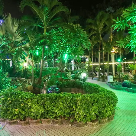 Natural Hotel 3*