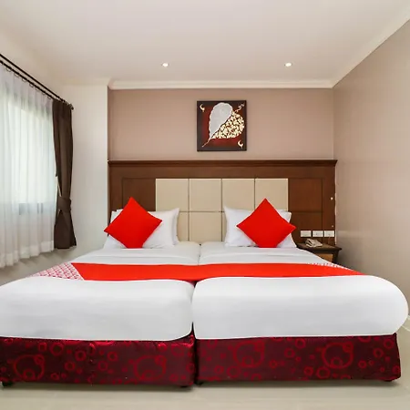 Natural Hotel 3*