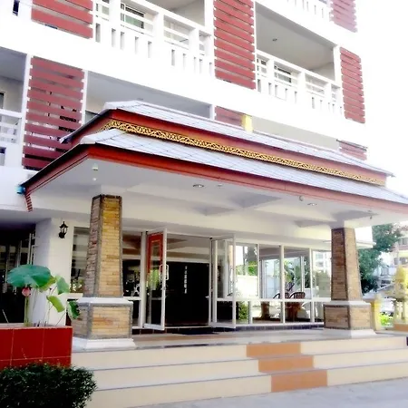 Inn The Garden Place 2*