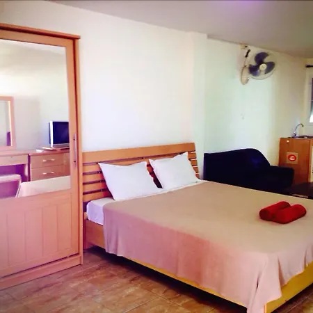 Oyo 824 Valida โรงแรม Pattaya