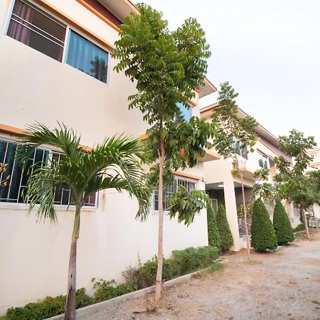 Oyo 824 Valida 2* Pattaya