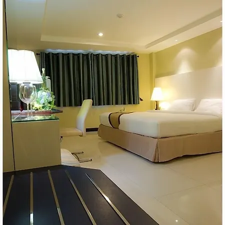Fourteen Again โรงแรม Pattaya