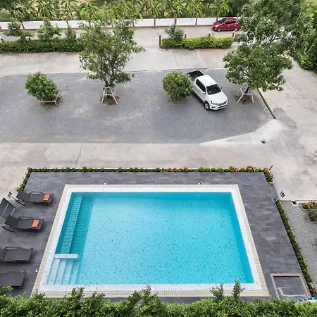 T Sleep Place โรงแรม