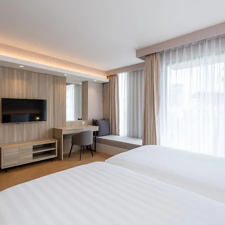 โรงแรม Aster And By At Mind