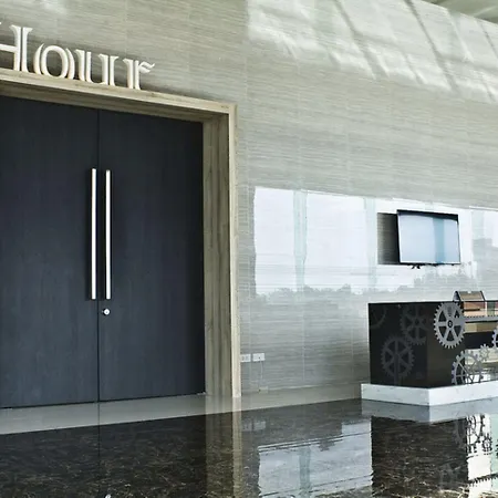 โรงแรม Tsix5 Phenomenal Pattaya