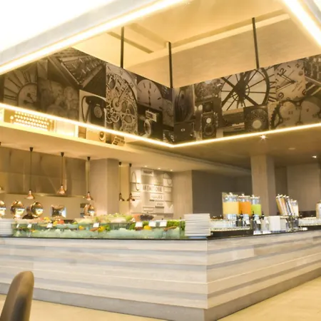 โรงแรม Tsix5 Phenomenal