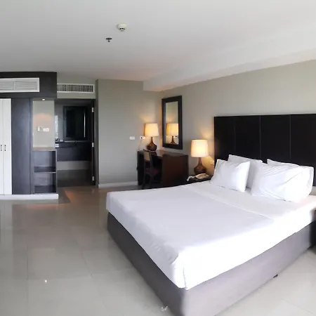 Summer Spring Hotel