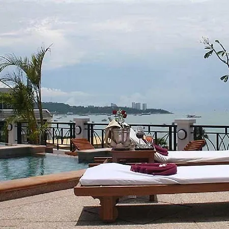 Summer Spring Hotel 3*