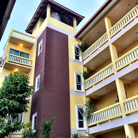 Pius Place โรงแรม 2*