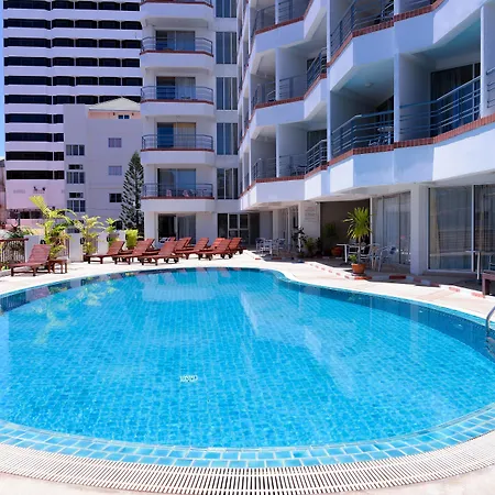 Sandy Spring โรงแรม 3*