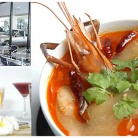 Sandy Spring โรงแรม 3*