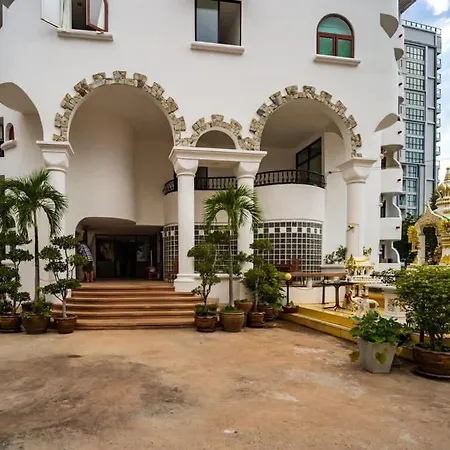 Cozy Sea View Holiday home Pattaya