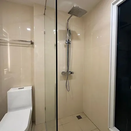 Olympus & Center Apartment Pattaya