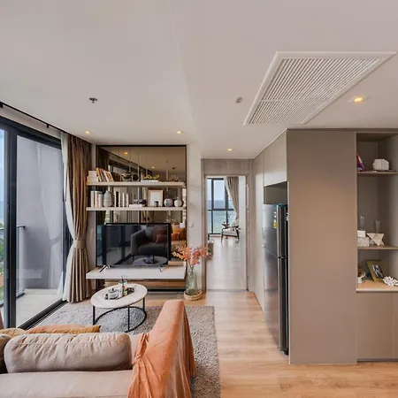 Sea View Amazing 2 Bed Room-mesmerizing Views *