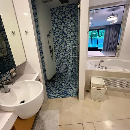 Luxe Beachfront With Pool Access * Pattaya
