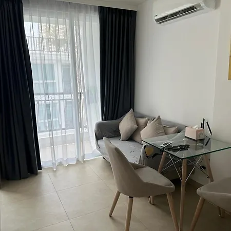 Olympus & Center Apartment