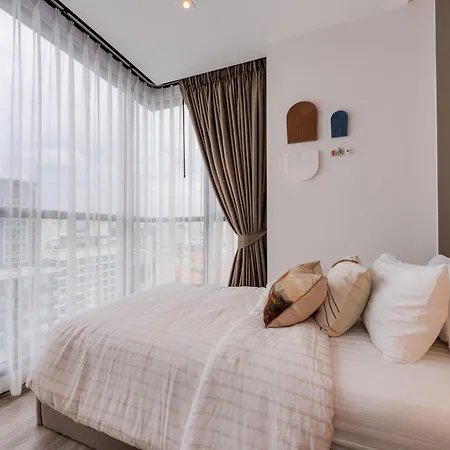 Sea View Amazing 2 Bed Room-mesmerizing Views