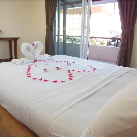Hotel Phratumnak Hill Guest House 2*