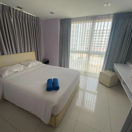 Apartment Art On The Hill By Sunny Pattaya