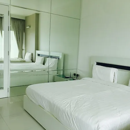 Hotel View Talay 6 By Honey 3*