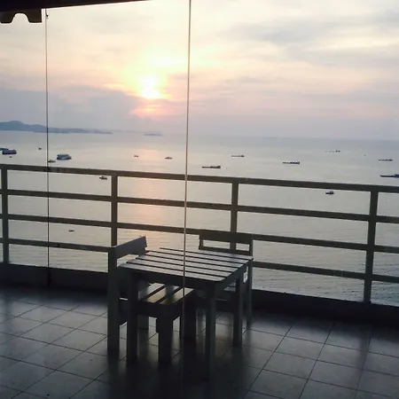 View Talay 6 By Honey Hotel