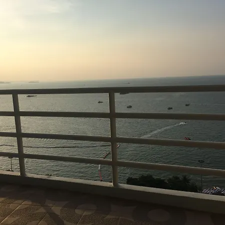 View Talay 6 By Honey 3* Pattaya