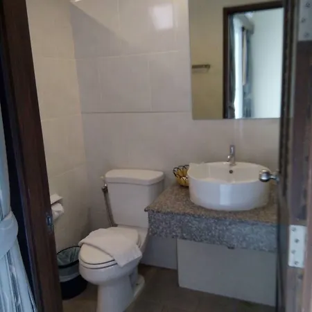 Hotel Capital O 1102 The Sp Boutique 3*