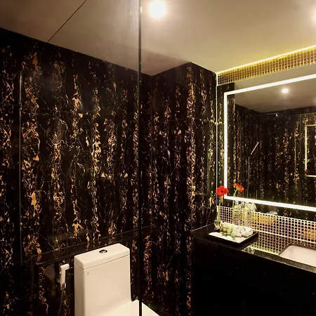 โนวา เอ็กซ์เพรส โฮเทล โรงแรม Pattaya