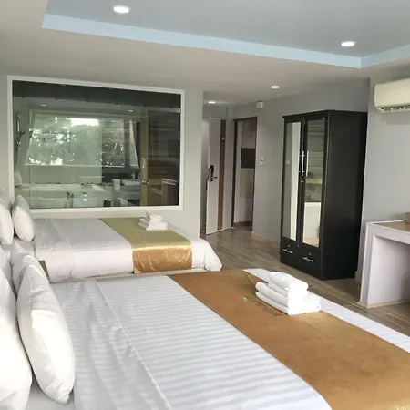 เดอะ บีช ฟร้อนท์ รีสอร์ท, พัทยา