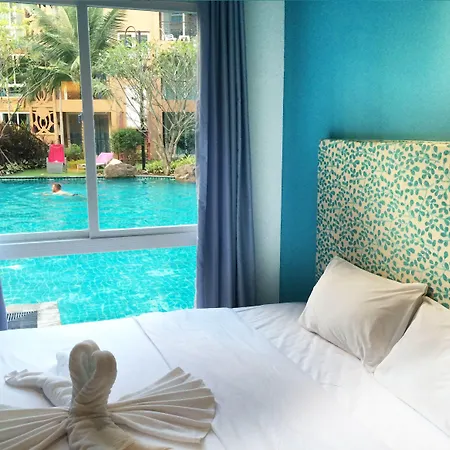 Hotel Atlantis & Water Park By The Sea Pattaya