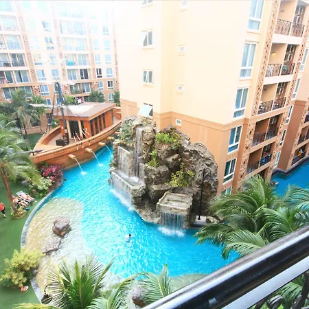 Hotel Atlantis & Water Park By The Sea