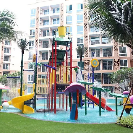 Atlantis & Water Park By The Sea Hotel 2*